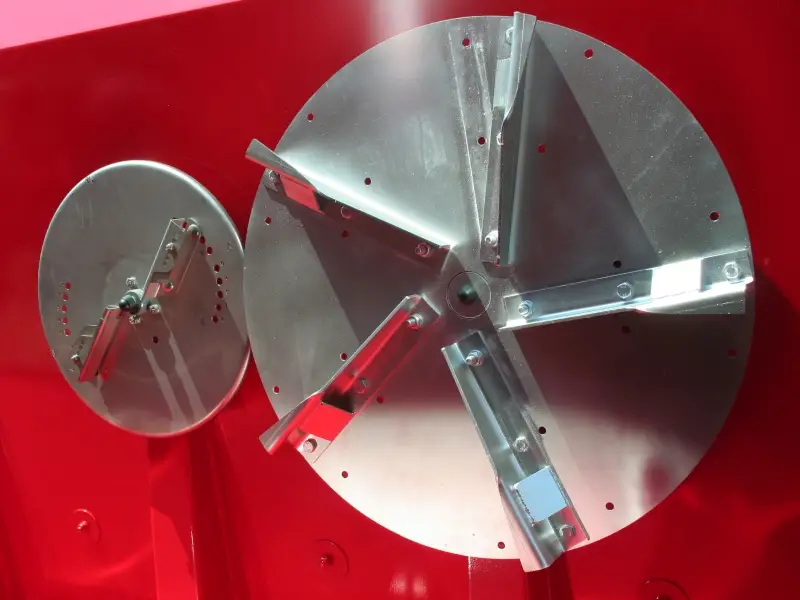 Tarcze rozsiewające do wapna